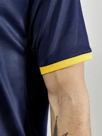 1910178-390552_Progress 2.0 Graphic Jersey M_Closeup4.jpg